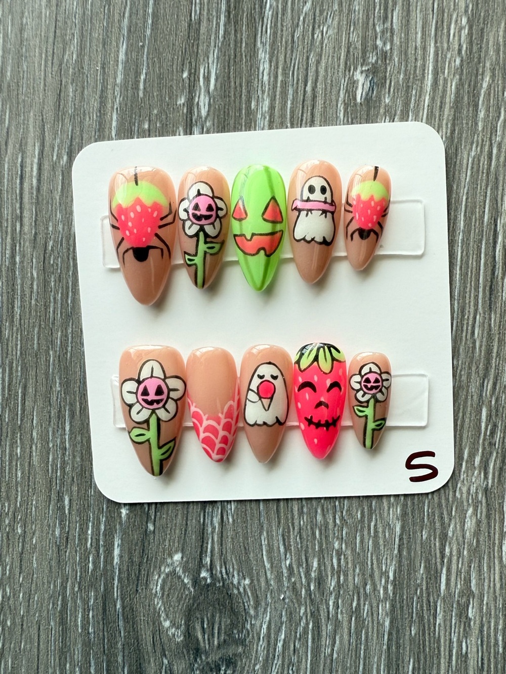Cute Kids Press-On Nail Set in Pink, Nude and Neon Green